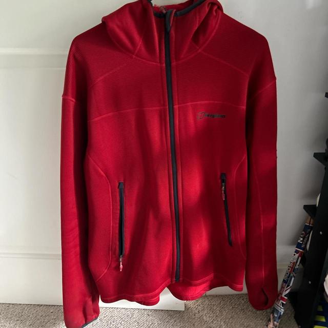 Berghaus Men's Jumper - Red - L on Productcaster.