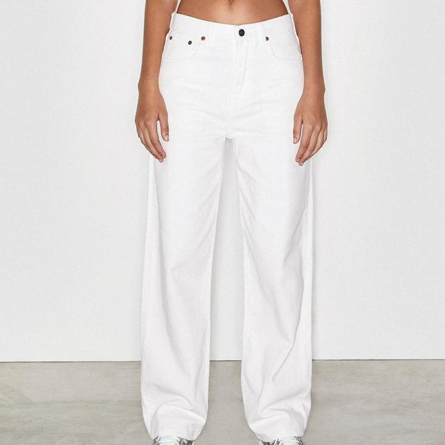 Motel Women's Jeans - White - S on Productcaster.