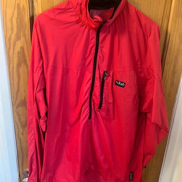 Rab Men's Windbreaker Jacket - Red - XL on Productcaster.