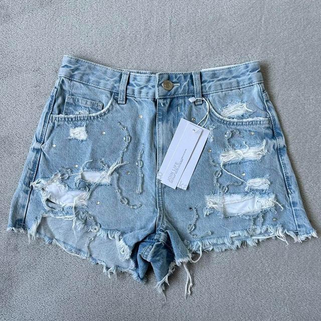 Bershka Women's Shorts - Blue - UK 6 on Productcaster.