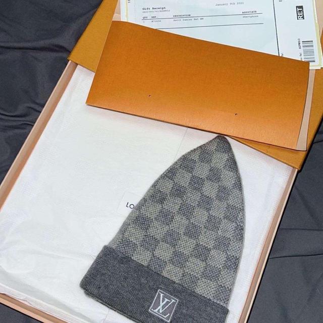 Louis Vuitton Men's Hat - Grey on Productcaster.