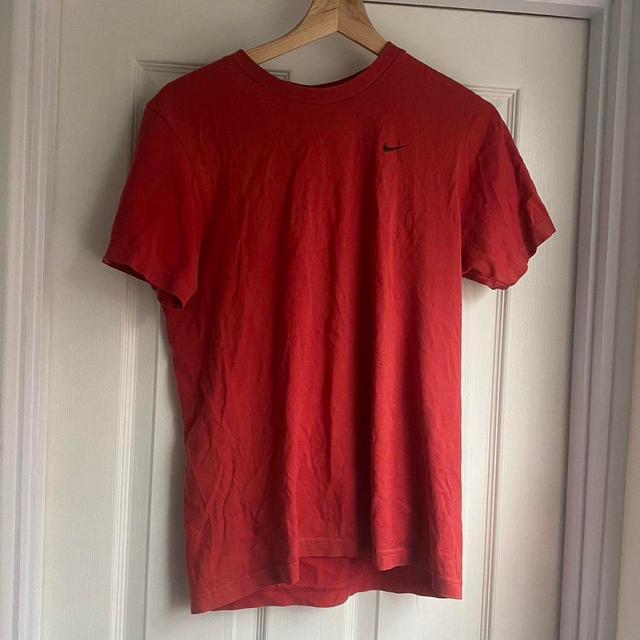 Nike Men's T-shirt - Red - M on Productcaster.