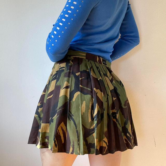 Vintage Women's Mini Skirt - Khaki/Black - UK 14 on Productcaster.