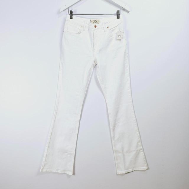 Free People Women's Jeans - White - 28" on Productcaster.