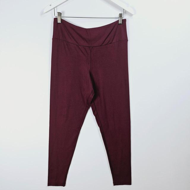 Women's Leggings - Burgundy - UK 18 on Productcaster.