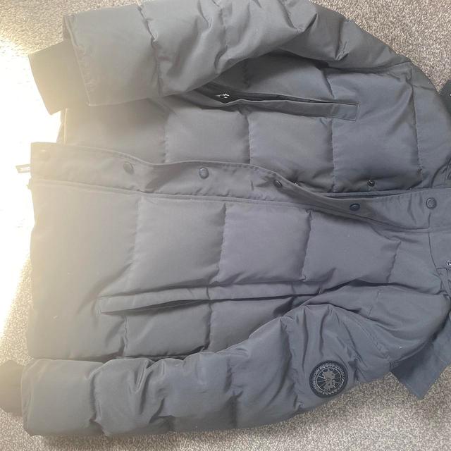 Canada Goose Men's Parka - Grey/Black - M on Productcaster.