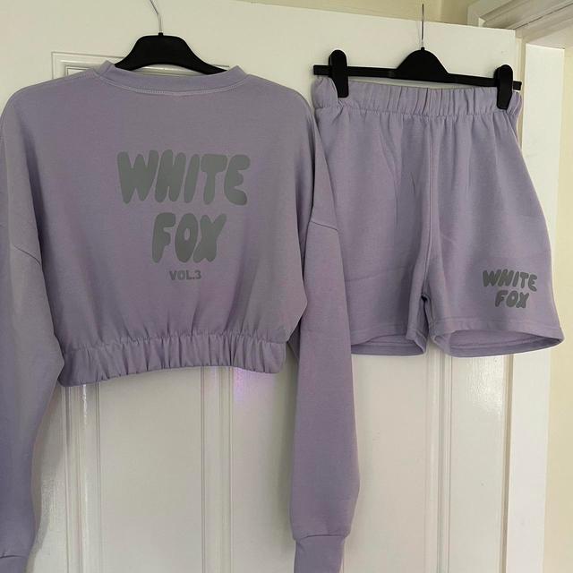 (+) People Women's Sweatshirt - Purple - 6 on Productcaster.