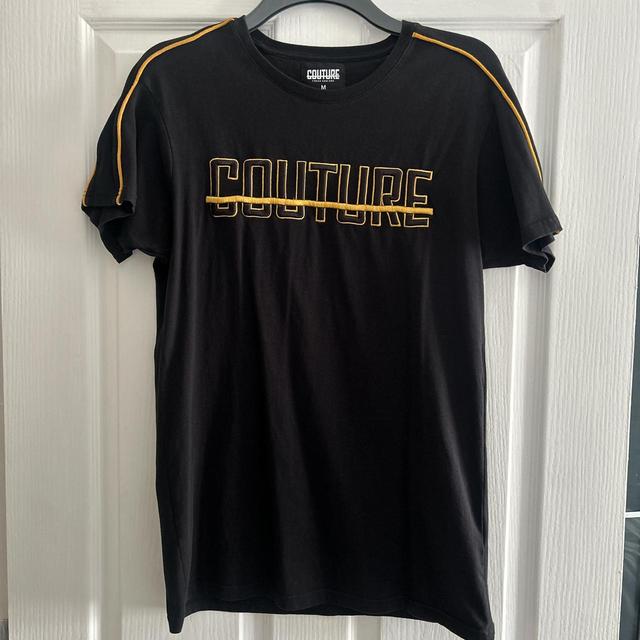 Men's T-shirt - Black/Gold - M on Productcaster.