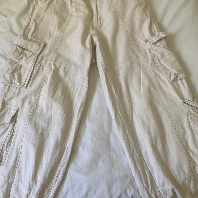 Motel Women's Low rise Trousers - Cream - XS on Productcaster.