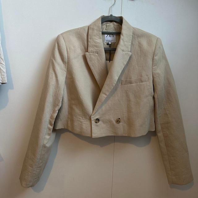 Zara Women's Blazer Jacket - Cream - M on Productcaster.