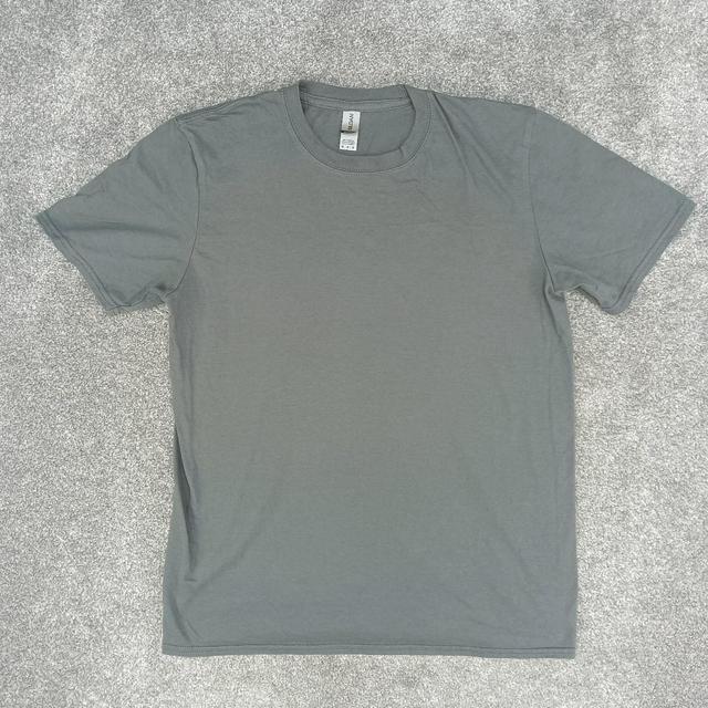 Gildan Women's T-shirt - Grey - M on Productcaster.