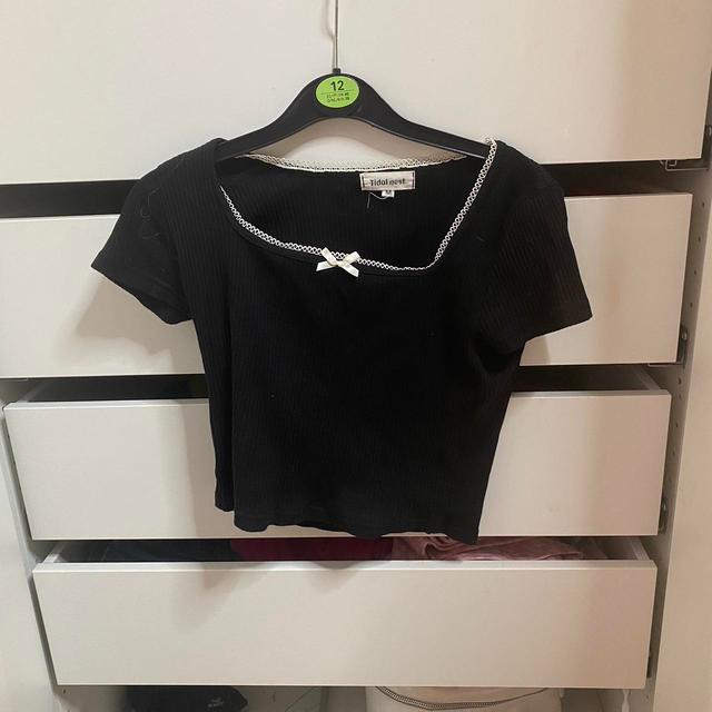 Women's Crop top - Black - M on Productcaster.