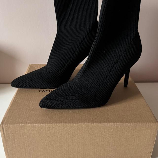 Boohoo Women's Sock Boots - Black - UK 3 on Productcaster.