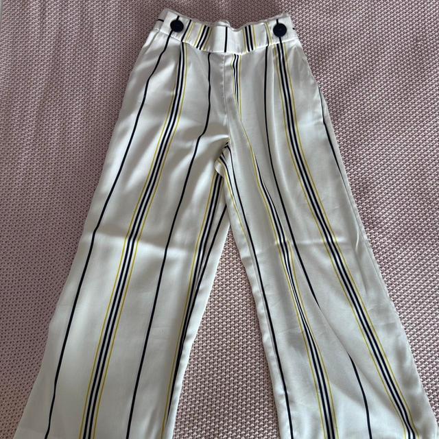 Zara Women's Trousers - Multi/White - UK 10 on Productcaster.