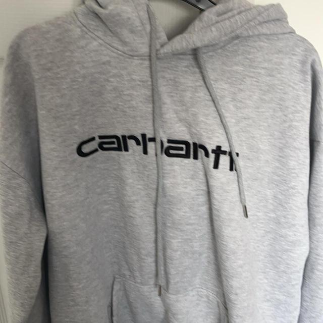 Carhartt Men's Hoodie - Grey - M on Productcaster.