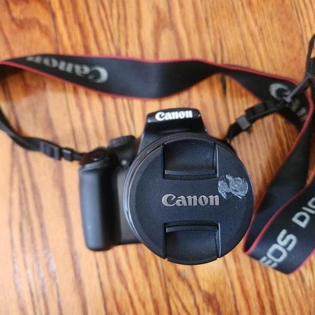 Canon Camera - Black on Productcaster.