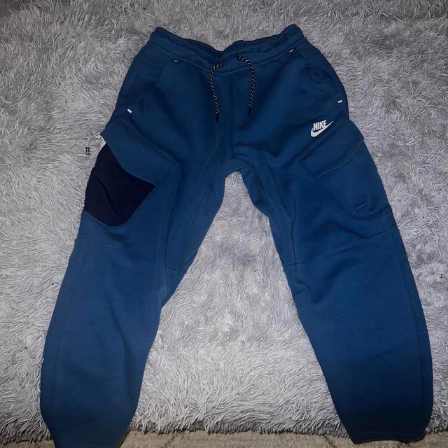 Nike Men's Sweatpants - Navy/Blue - S on Productcaster.