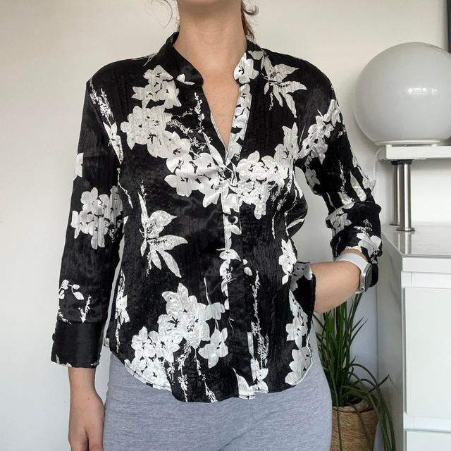 M&Co. Women's Blouse - Black/White - 10 on Productcaster.