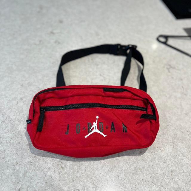 Jordan Men's Bag - Red/Black on Productcaster.