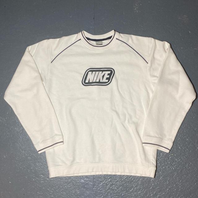 Nike Men's Jumper - White - L on Productcaster.