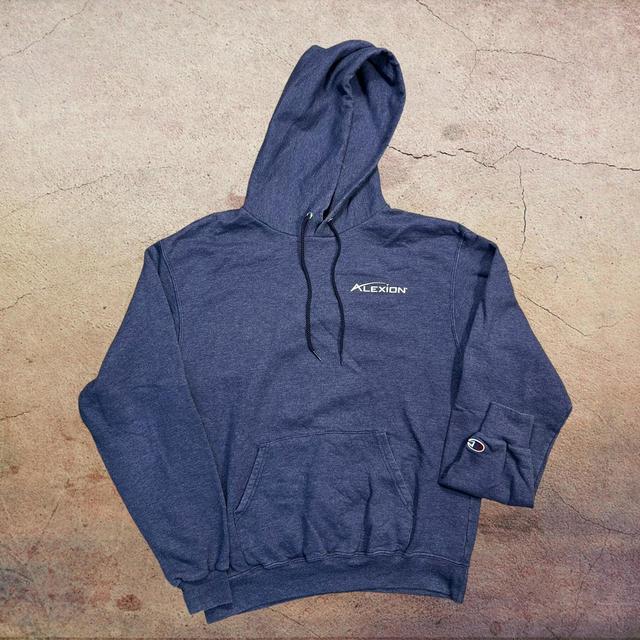 Champion Men's Hoodie - Navy/Blue - M on Productcaster.