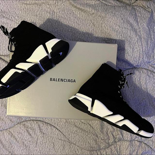 Balenciaga Men's Trainers - Black/White - UK 8 on Productcaster.