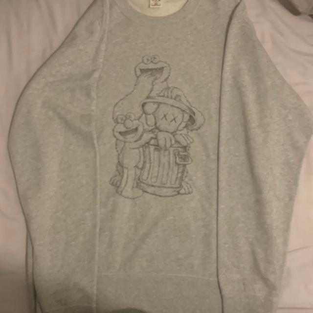 Kaws Women's Sweatshirt - Grey - M on Productcaster.