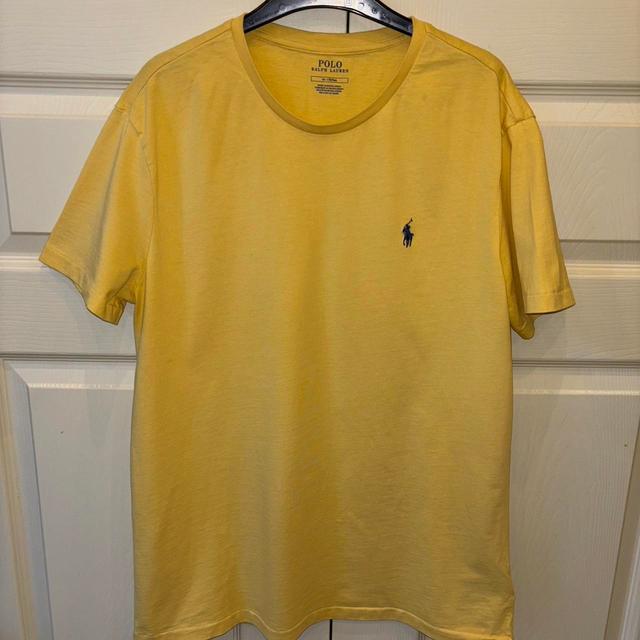 Polo Ralph Lauren Men's T-shirt - Yellow - M on Productcaster.