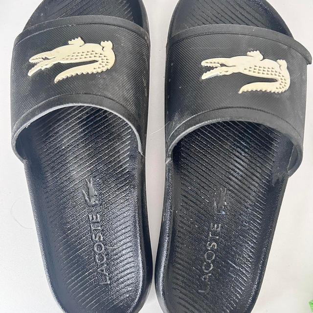 Lacoste Men's Slides - Black/White - UK 7 on Productcaster.