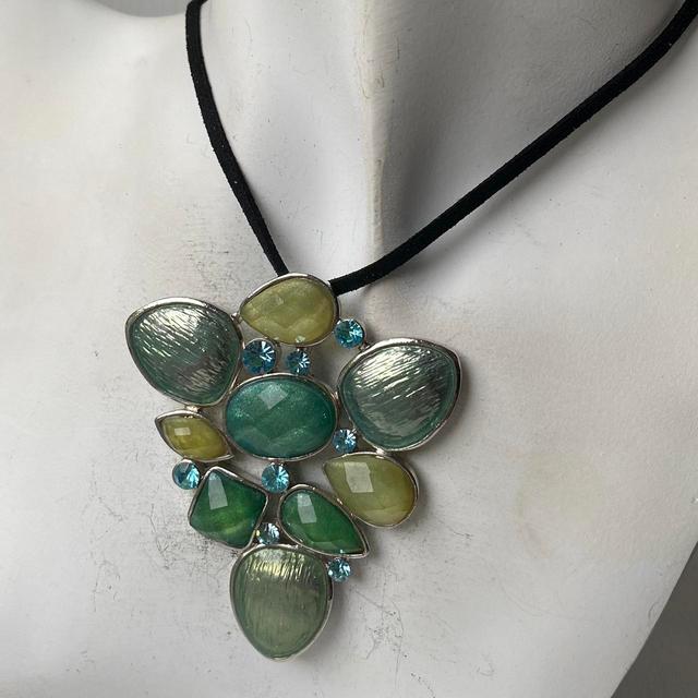 Vintage Women's Necklace - Green/Multi on Productcaster.