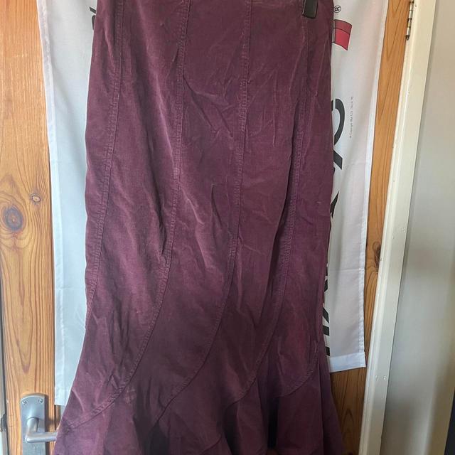 Women's Skirt - Burgundy - UK 14 on Productcaster.