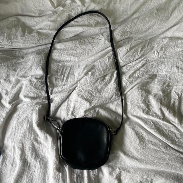 Women's Bag - Black on Productcaster.