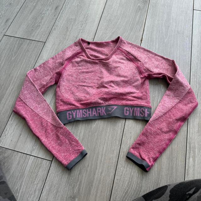 Gymshark Women's Crop top - Pink/Red - S on Productcaster.