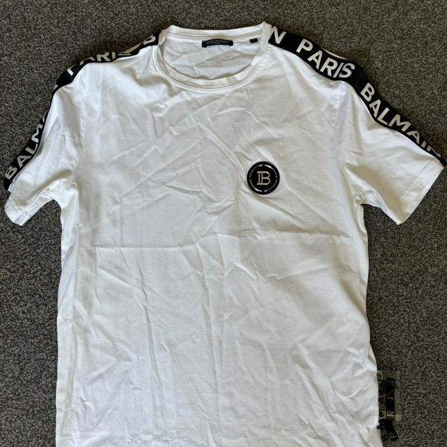 Balmain Men's T-shirt - White - M on Productcaster.