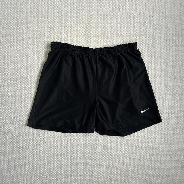 Nike Men's Shorts - Black - L on Productcaster.