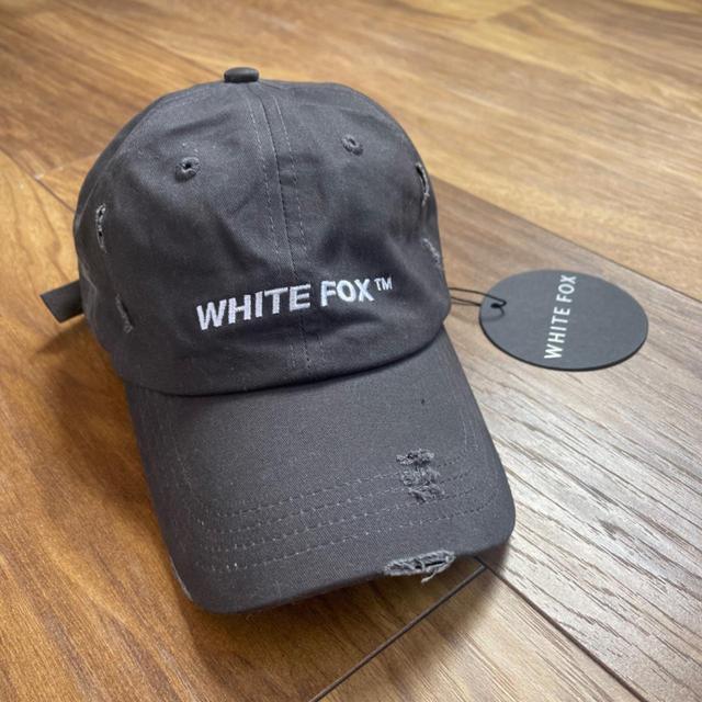 White Fox Boutique Women's Caps - Grey/White on Productcaster.