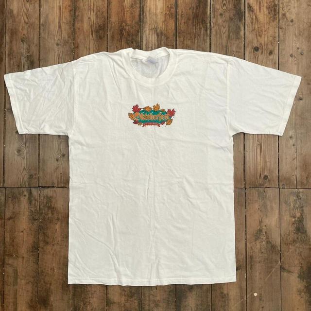 Gildan Men's T-shirt - White - L on Productcaster.