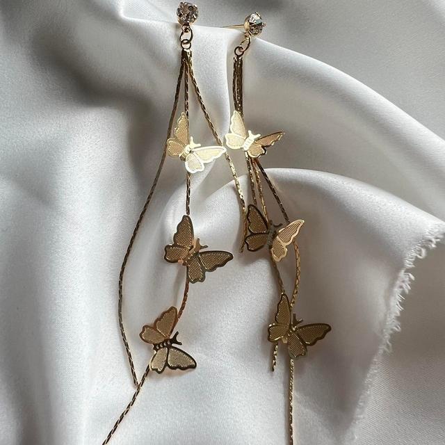 Women's Earrings - Gold on Productcaster.