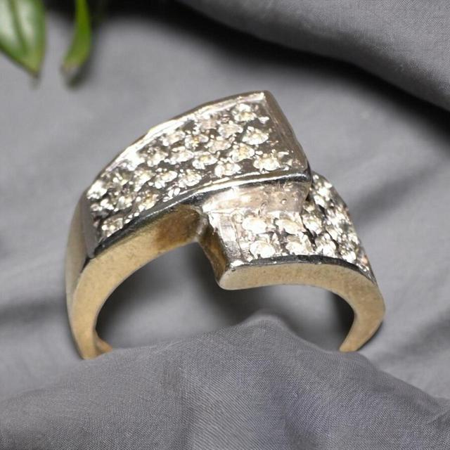 Vintage Women's Ring - Gold/Silver on Productcaster.