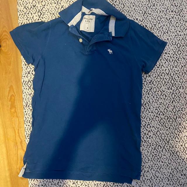 Abercrombie & Fitch Men's Polo shirt - Navy - S on Productcaster.