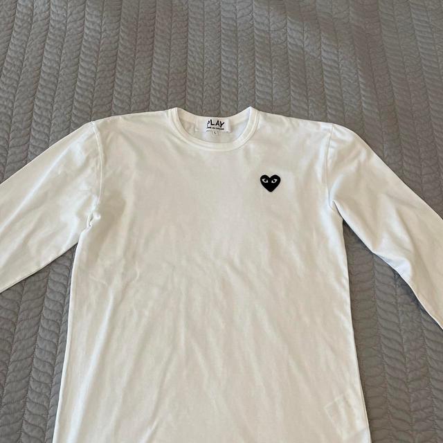 Comme des Garçons Play Men's T-shirt - White - L on Productcaster.