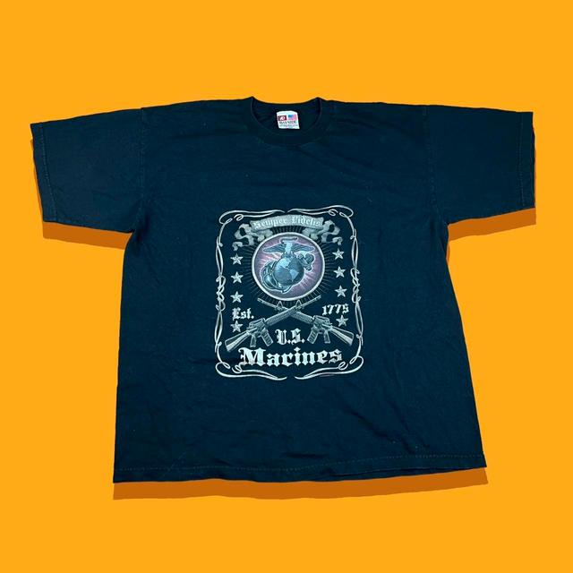 Vintage Men's T-shirt - Black - XL on Productcaster.