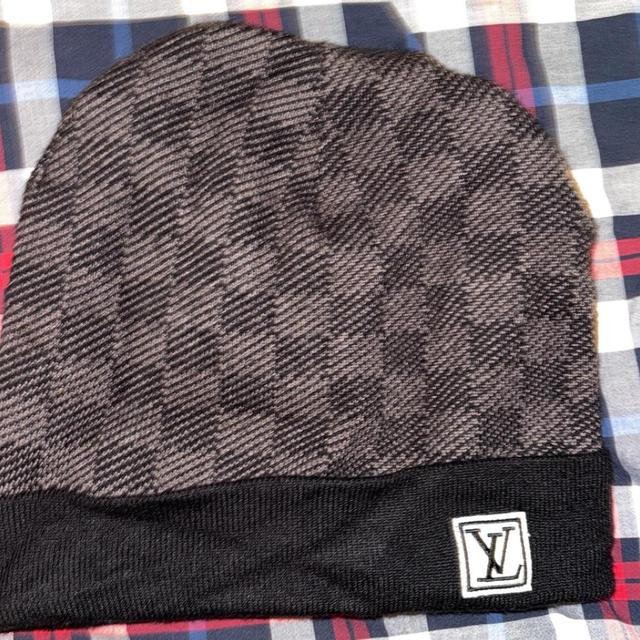 Louis Vuitton Men's Beanies - Grey/Black on Productcaster.