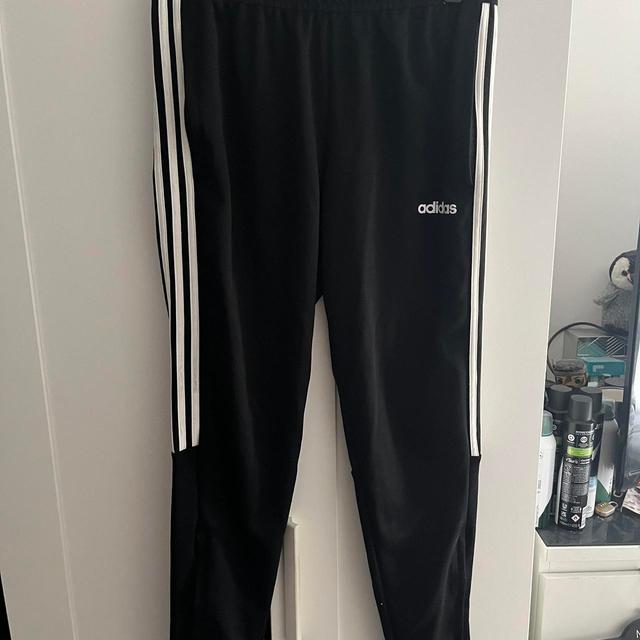 Adidas Men's Sweatpants - Black - M on Productcaster.