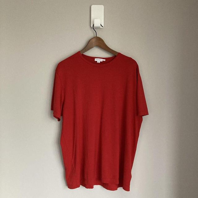 Sunspel Men's T-shirt - Red - XL on Productcaster.