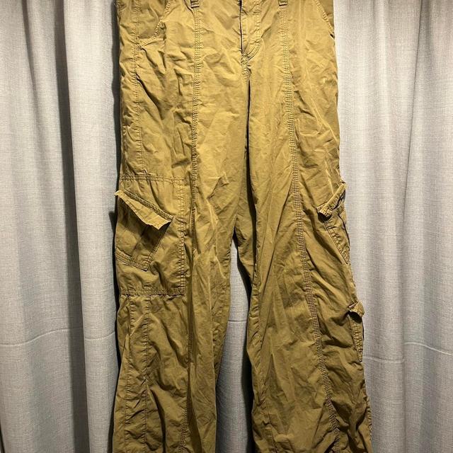 Urban Outfitters Women's Trousers - Khaki - M on Productcaster.