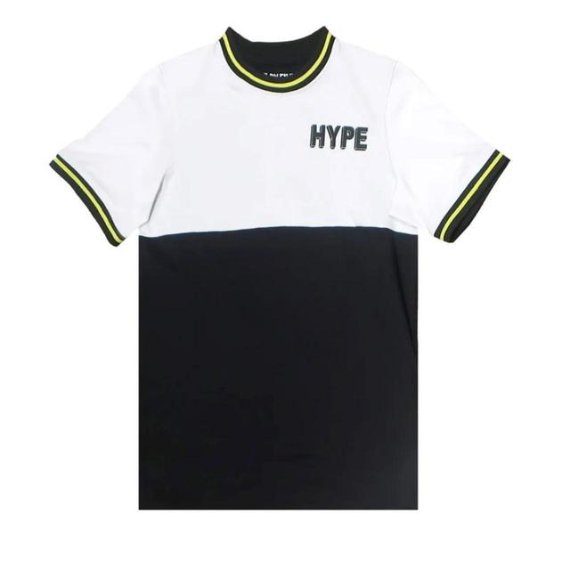 Men's T-shirt - White - M on Productcaster.