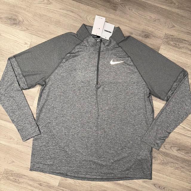 Nike Men's Top - Grey - XXL on Productcaster.