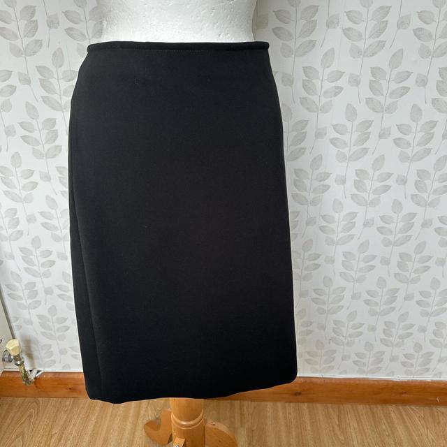 Joseph Women's Going out Skirt - Black - UK 14 on Productcaster.