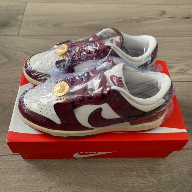 Nike Women's Trainers - Burgundy - UK 3 on Productcaster.